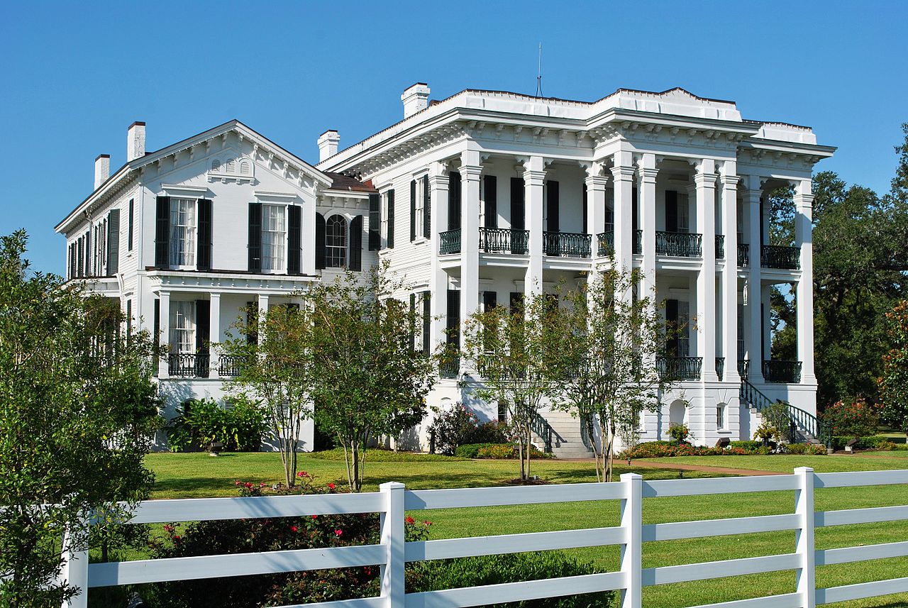 Nottoway Plantation - 1cruise.com - cruises and cruise lines